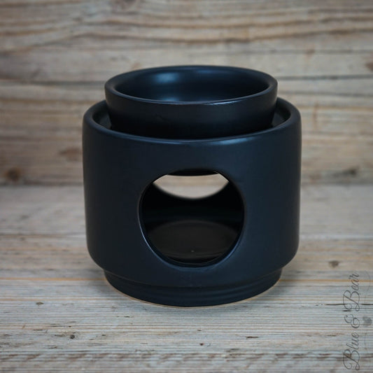 Black Ceramic Wax and Oil Burner from Blue & Bear. Perfect for using with our Botanical Palettes and Pure Essential Oils. 