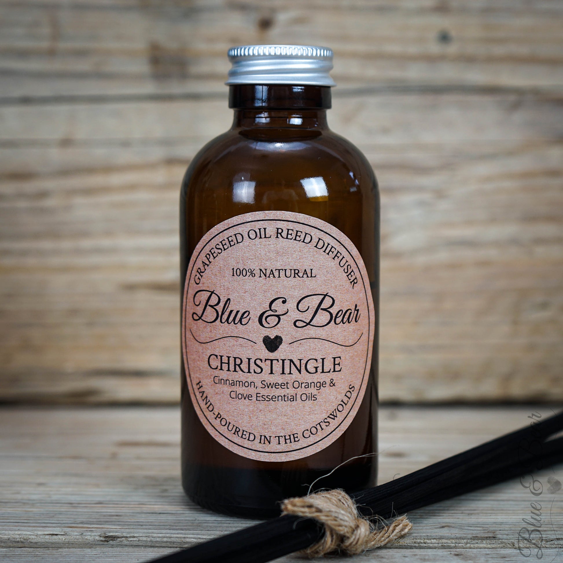 Diffuser Bottle & Reeds Natural Reed Diffuser CHRISTINGLE - Cinnamon, Clove, and Sweet Orange - luxury Christmas gift
